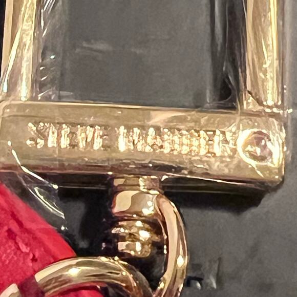 Steve Madden Red Heart Mirror Bag Charm Gold Keychain NEW - Picture 5 of 5